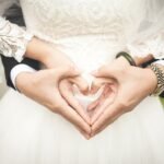 De Magie van de Trouwambtenaar: Het Hart van een Onvergetelijke Huwelijksceremonie